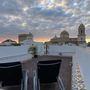 hidden-gem-populo-atico-loft-catedral.hotelsincadiz.net/